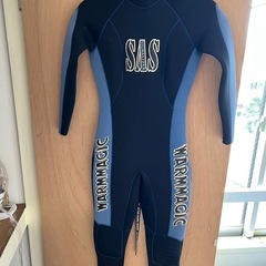 ウエットスーツ