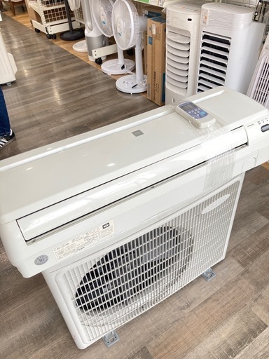 【トレファク高槻店】安心の6ヶ月間保証！取りに来られる方限定！CORONA（コロナ）の壁掛けエアコンのご紹介です！