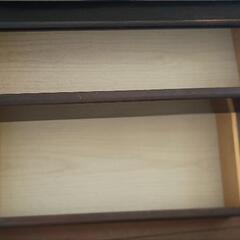 引出し付きダブルベッド用フレームの画像