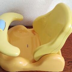 アップリカ　バスチェアの画像