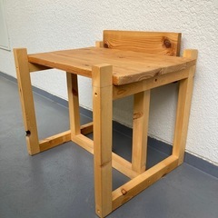 世界にひとつ★木製の作業台兼スツール