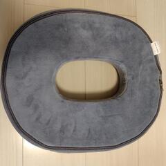 円座クッション ドーナツクッション

の画像