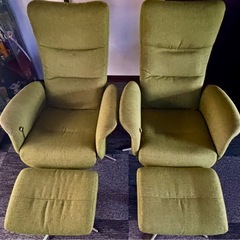 リクライニングチェアーオットマン付き

