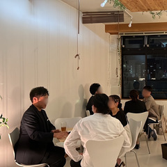 【2025年8月29日(金)】平日開催の🌙異業種交流会です！ 初めての方も大歓迎♪ 途中からの参加や早めの退席もOKですので、どうぞお気軽にご参加ください🍀 - パーティー