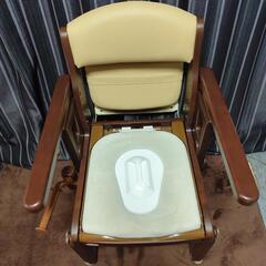 美品未使用介護用家具調スマートトイレの画像