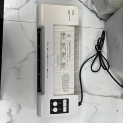 ラミネーター