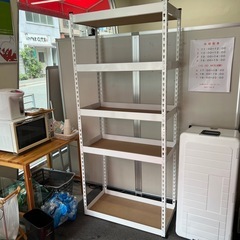 収納シェルフ