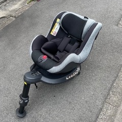 チャイルドシートLEAMAN isofix
