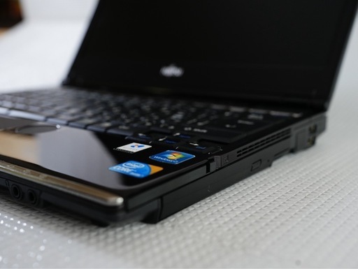 美品　富士通ノートcore i3＋メモリ8GB +超速　SSD128GB