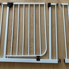 ★お買い得品★ベビーゲート　73〜92㎝　拡張パネル付