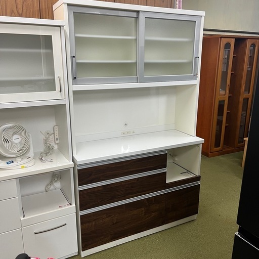 北海道  帯広  キッチンボード  食器棚  家具  収納家具  キッチン収納  モノココ  モノココ帯広店