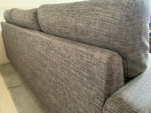 3人掛けソファー　ニトリ　付属品あり