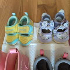 中古子ども靴の画像