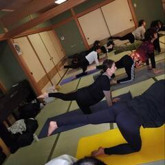神社で健康習慣♪古典ヨガ@吉田神社の画像
