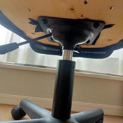 椅子　デスクワーク用の画像