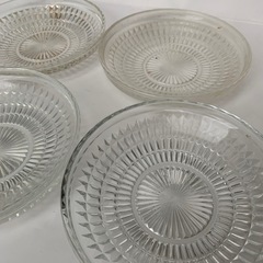 レトロガラス食器4枚