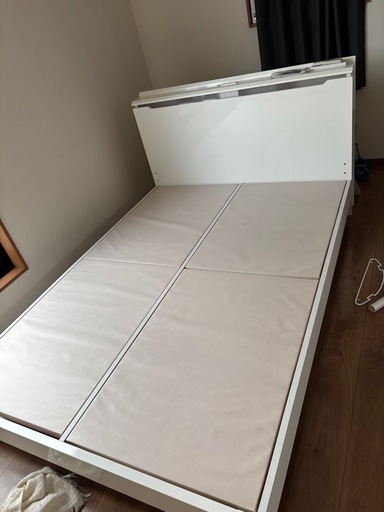 ニトリ　ダブルベッドフレーム