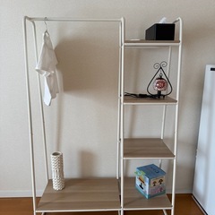 ハンガーラック
