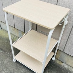 3段キッチンラック 2口コンセント キャスター付き