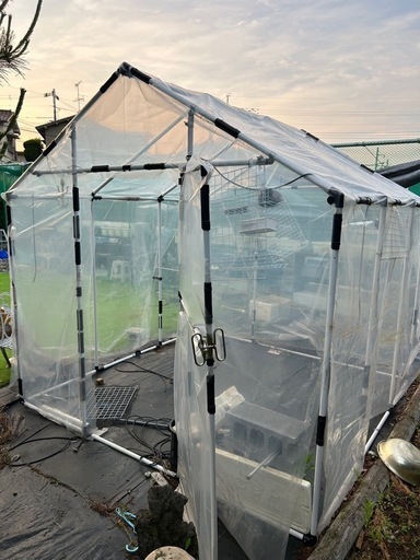 ビニールハウス