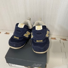 ニューバランス　12cm