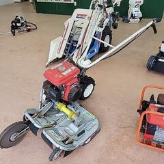 オーレック　ウイングモア　自走2面あぜ草刈機