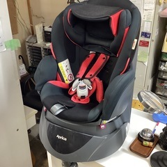Aprica 万代店 アップリカ　チャイルドシート　ディアターンプラス