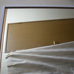 大きな鏡の画像