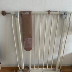 ベビーゲート