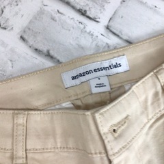 W132  未着用　Amazon essentials  パンツ　サイズ8  ベージュ　シンプル　現状品の画像