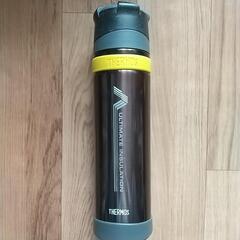 THERMOS 山専用ステンレスボトル カバー付き ２本の画像
