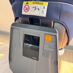 Combi チャイルドシート ネイビーの画像