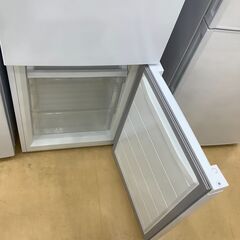 【1年間動作保証付き】comfee　2ドア冷蔵庫　RCB179WH　 2024年製　173L　ドアポケット割れ有　　　の画像