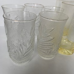 レトロガラスコップ11個の画像
