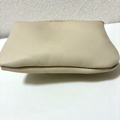 姫路レザー使用　小物入れポーチの画像