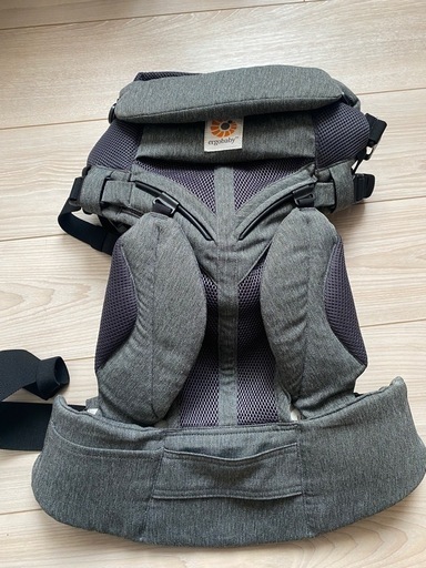 抱っこ紐  エルゴ