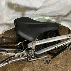 最終値下げ！！【美品】SPECIALIZED「スペシャライズド」SIRRUS ELITE「シラスエリート」2009年モデル/すぐお乗り頂けます！整備済！一部地域送料無料！の画像