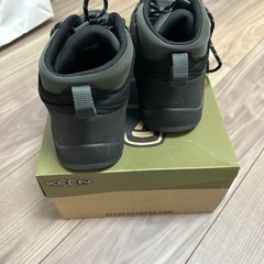 KEEN ブーツの画像