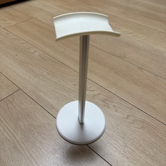 ヘッドホンスタンド 白