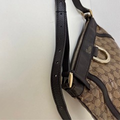 GUCCI GGクリスタル ショルダーバッグ の画像