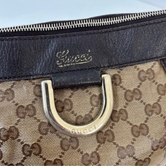 GUCCI GGクリスタル ショルダーバッグ の画像
