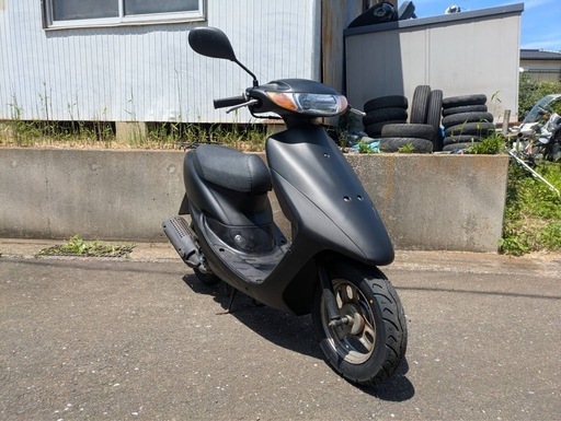 軽整備済み‼️ ライブディオ　前輪新品　マッドブラック　配送可能　現車確認可能