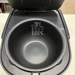 H2506-051 IRIS OHYAMA RC-IK50-B 炊飯器 2021年製 通電確認済み　キズ汚れ有りの画像