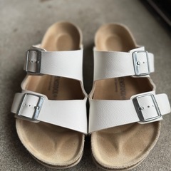 BIRKENSTOCKS  アリゾナ　大人気❗️ホワイト25cm
