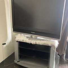 ネイルサロン(机3施術用椅子4 客の椅子3 そのうち1個不良品 ...