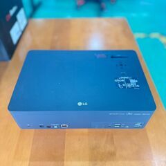 大阪❗️♻️エコマックス♻️配送も可🙌⭕️「S1007」⭐️LG⭐️HU70LSB 4K LEDプロジェクターの画像
