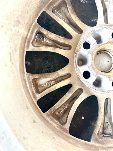 2019年製★トヨタ アルファード純正 235/50R18 18×7.5＋45