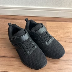 新品　スニーカー　子供用シューズ　20cm
