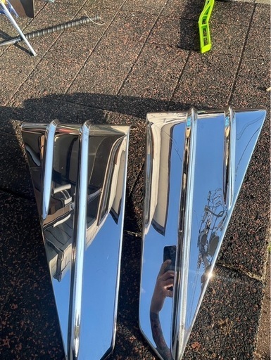 17.07ふそう  スーパーグレート 純正メッキサイドガーニッシュ