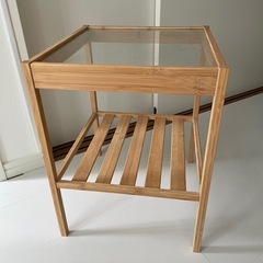 IKEA ネスナ　ベッドサイドテーブル
